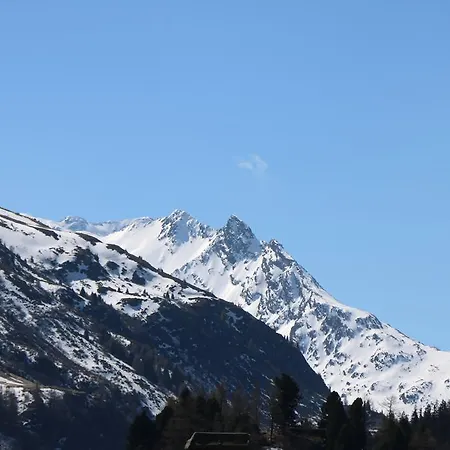 Апартаменты Chez Vero Et Bernard *